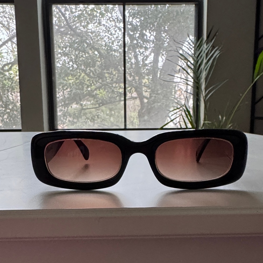 Madewell Slim Rectangular Black Sunglasses